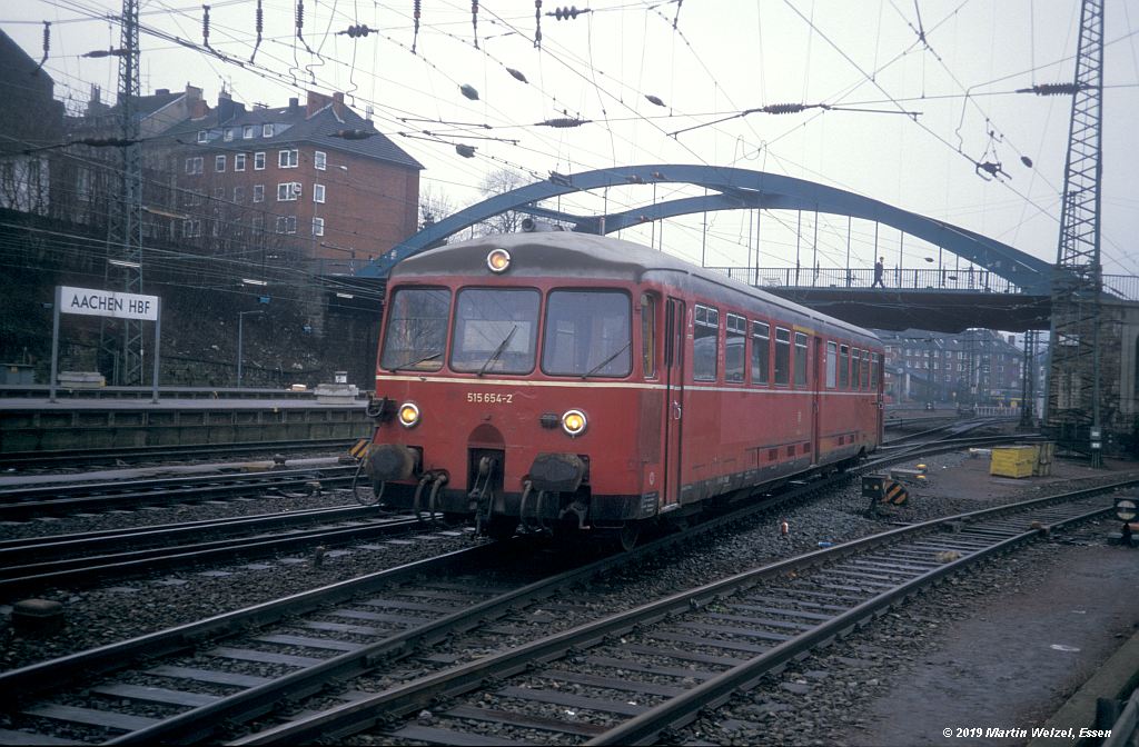 http://www.eisenbahnhobby.de/Aachen/247-4_515654_AachenHbf_1988-02-21_S.jpg