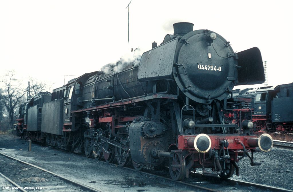 http://www.eisenbahnhobby.de/G-B/50-19_044754_GE-Bismarck_1976-12-11_S.jpg