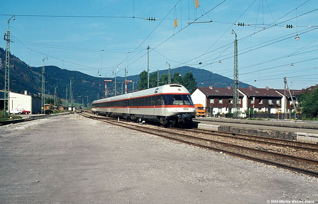 http://www.eisenbahnhobby.de/garmisch/43-46_403003_Oberammergau_27-9-76_S.jpg