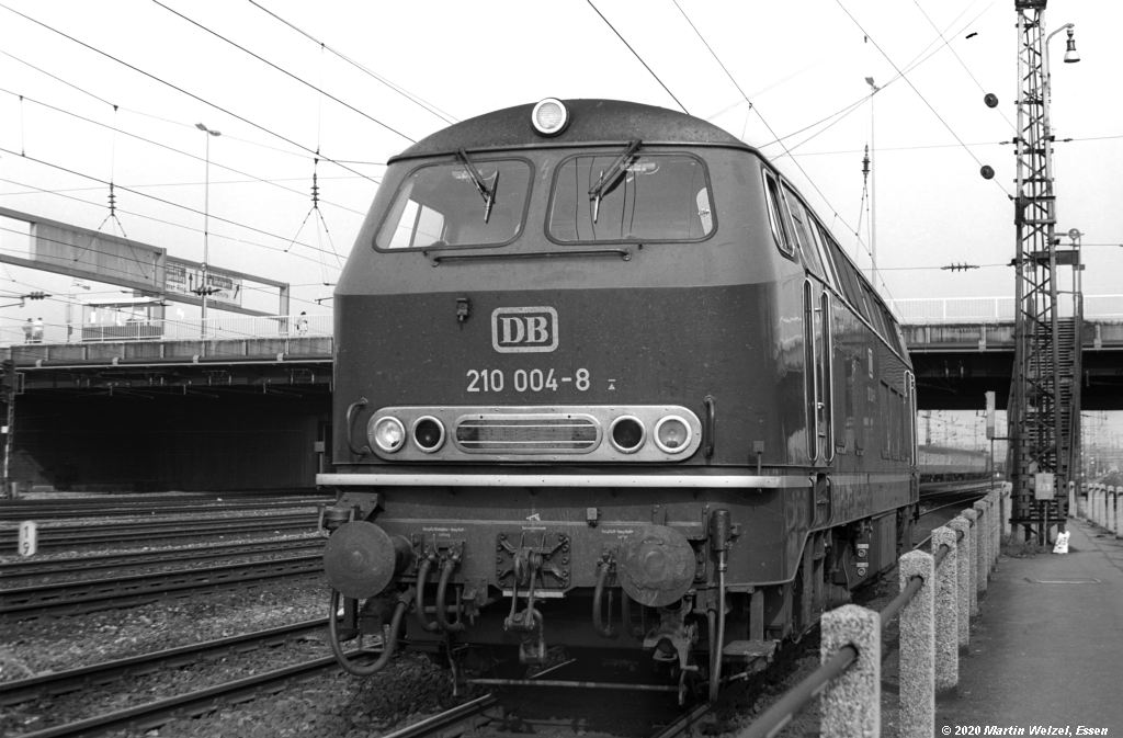 http://www.eisenbahnhobby.de/muenchen/SW373-33_210004_Muenchen-Donnersbergerbruecke_1973-08-24_S.jpg